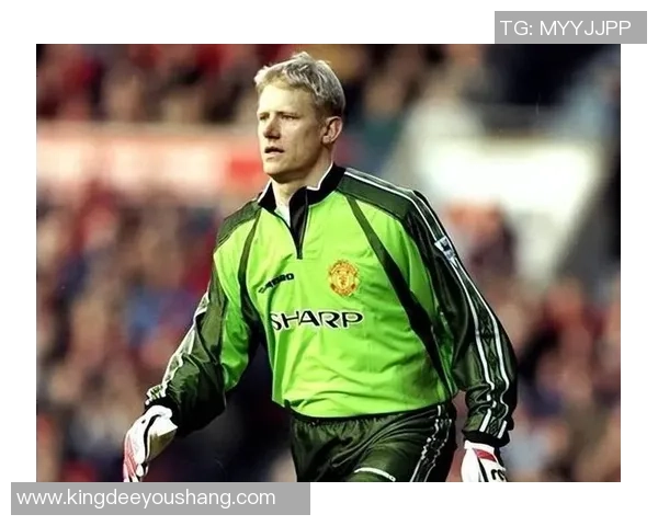 全球足球历史百大球星排名前十揭晓 他们的巅峰成就与传奇瞬间